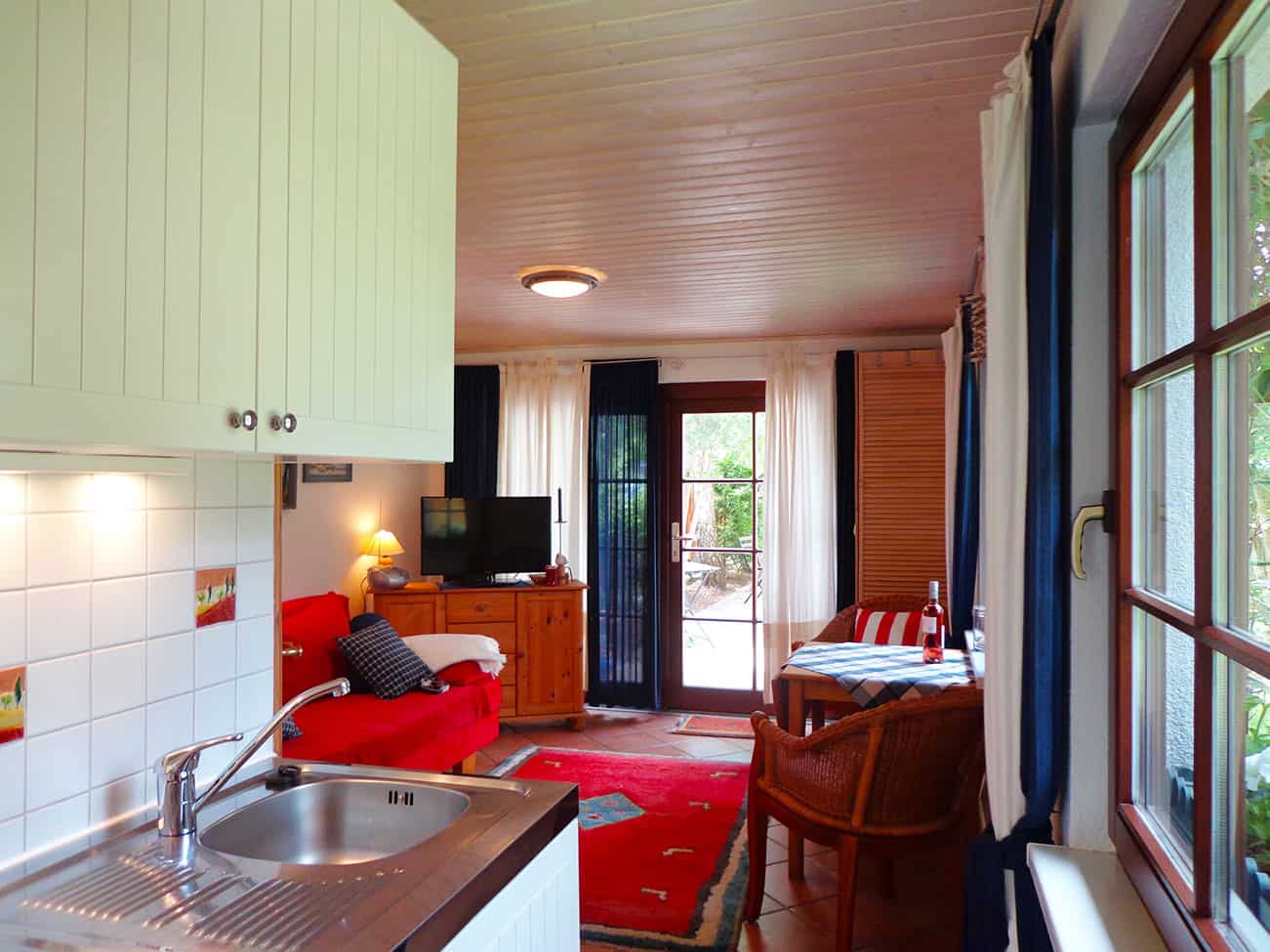 Küchenzeile des Bungalows Strandrose