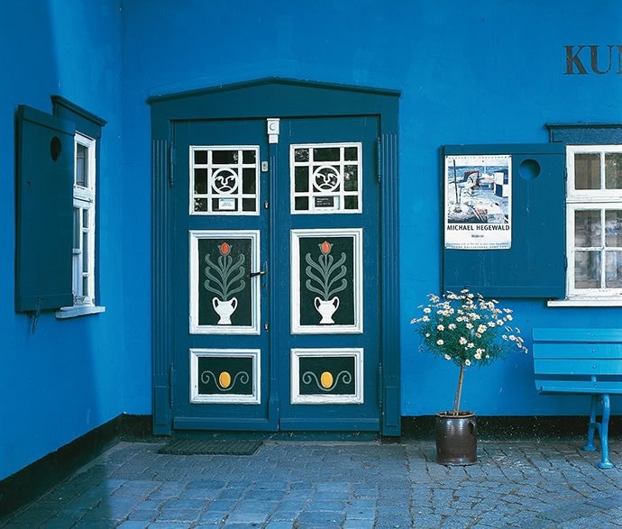 Kunstkaten im Künstlerort Ahrenshoop, ein Ausflugsziel in der Adventszeit